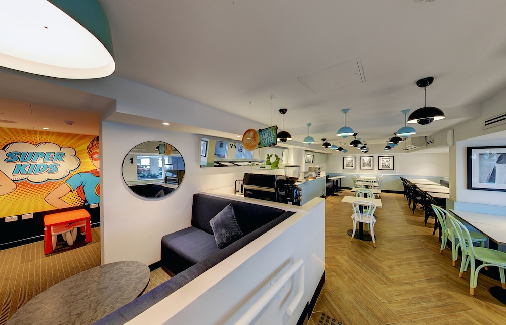 Ibis Budget Sydney Airport 47/64