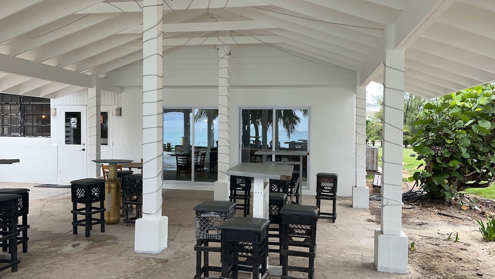 Exuma Palms 36/50
