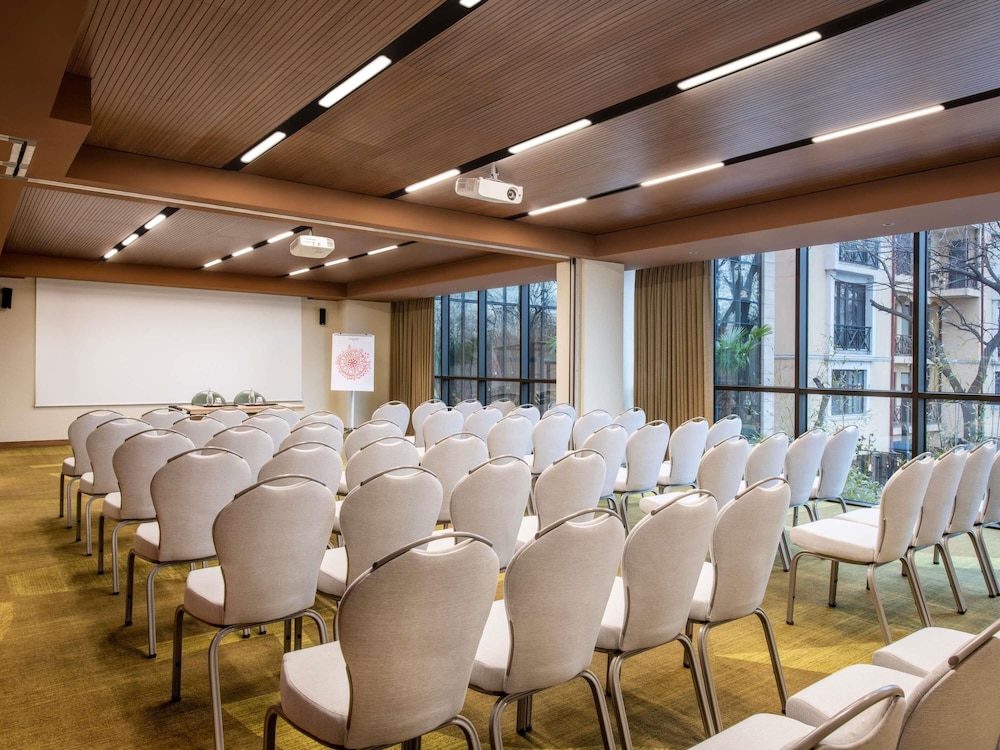 Swissotel Tbilisi 95/102