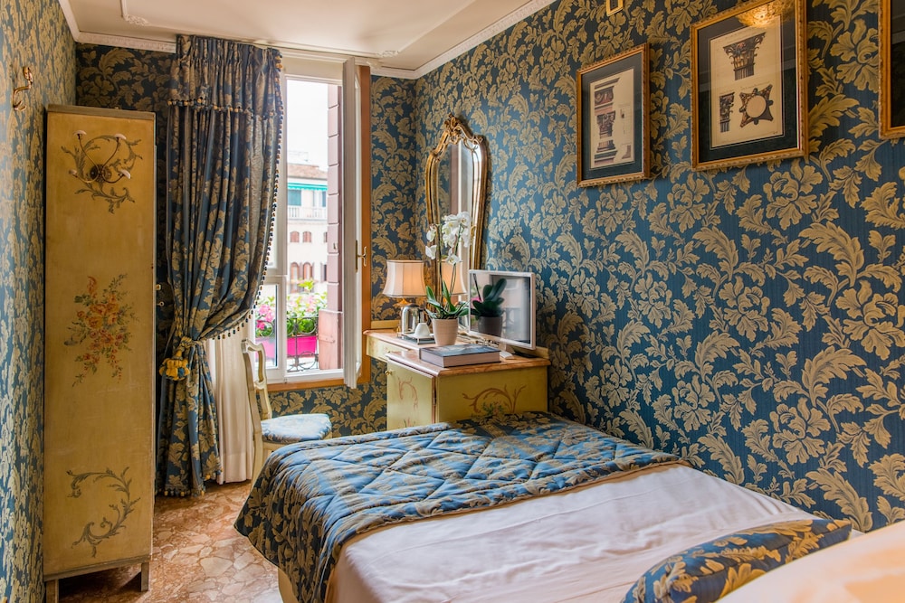 Hotel Santo Stefano 9/47