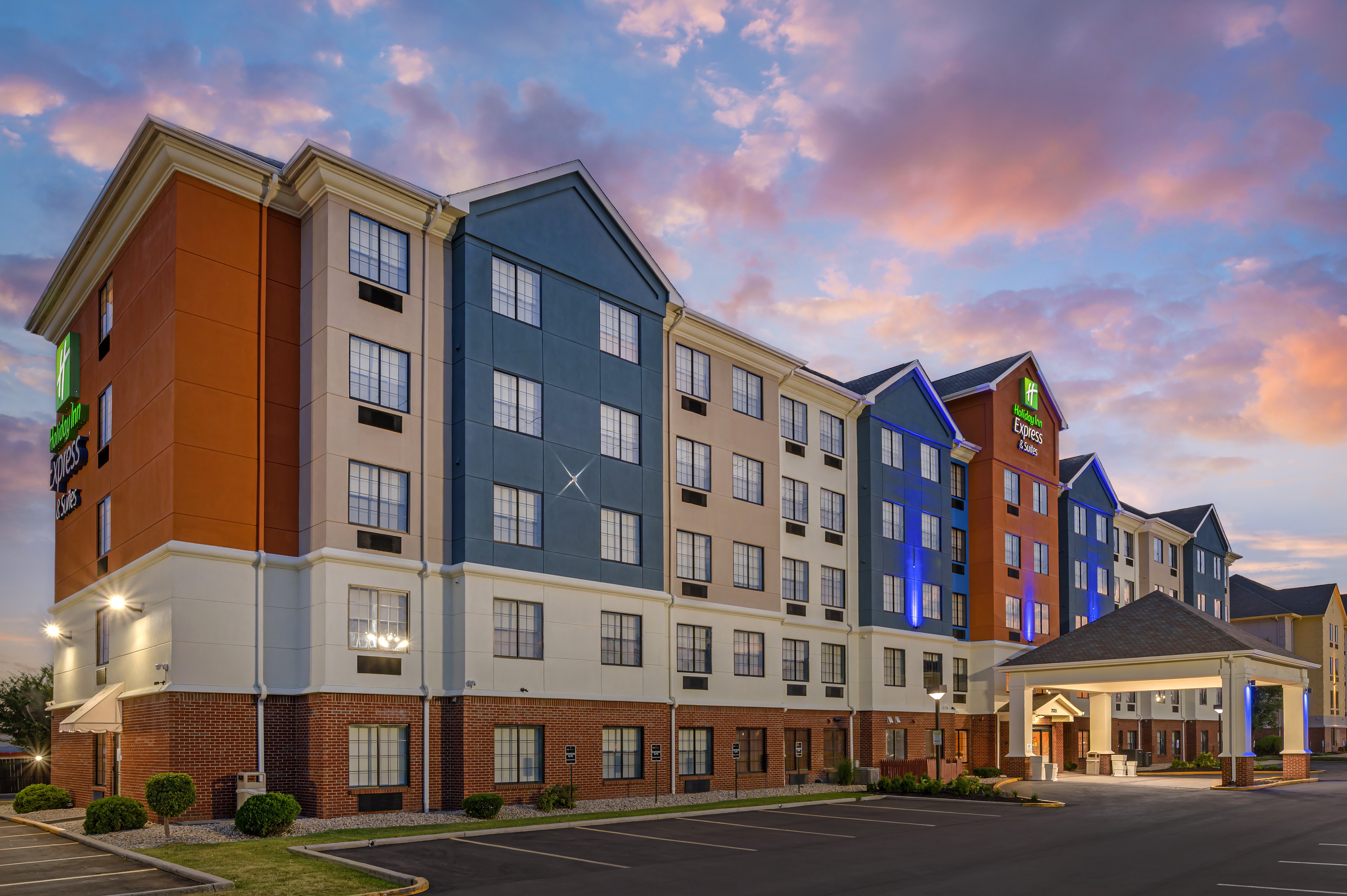 Holiday Inn Express Hotel Suites Indianapolis East 2/75