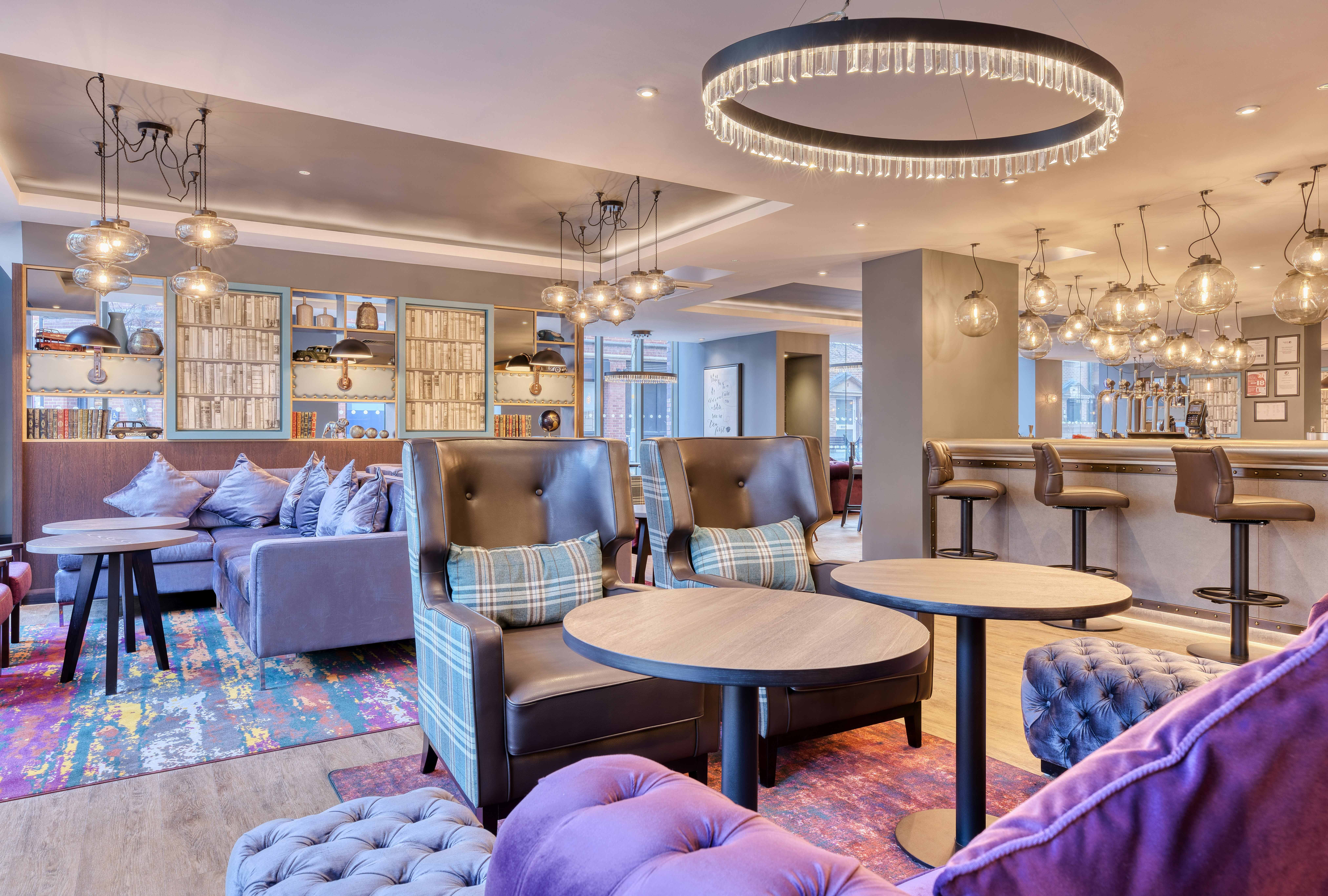 Premier Inn Swindon Town Centre 18/24
