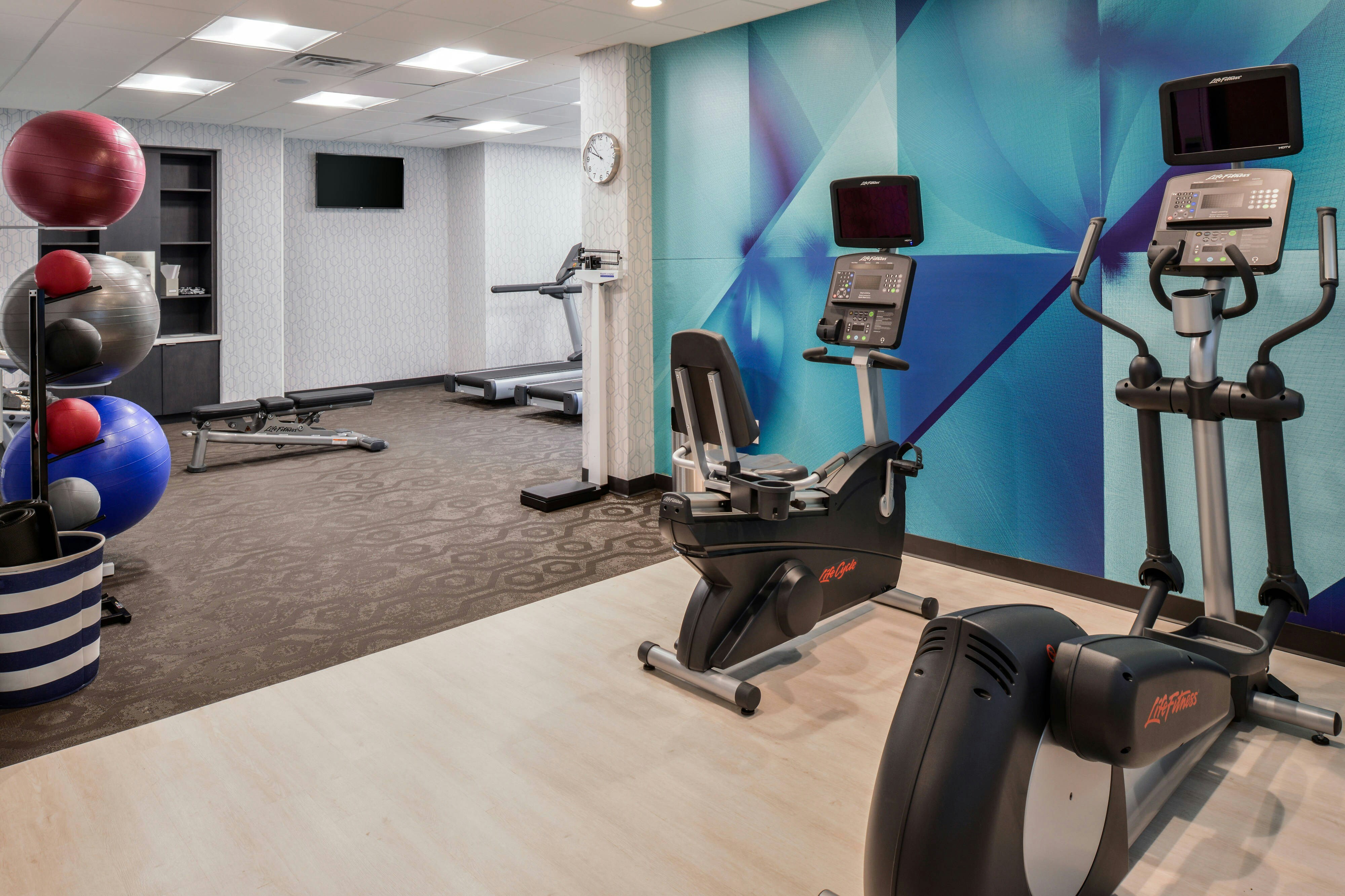 Fairfield Inn And Suites By Marriott Raleigh Cary 6/18
