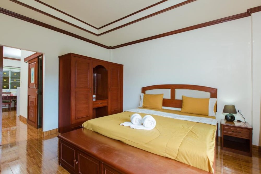 Patong Rai Rom Yen Resort SHA 34/50
