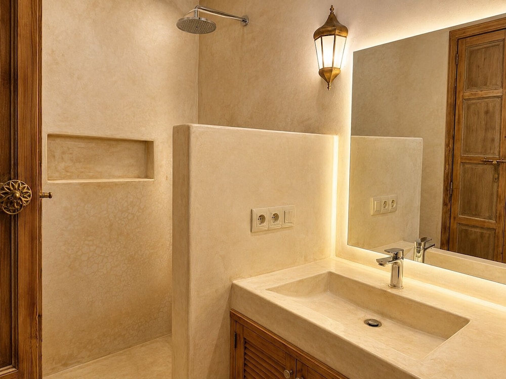 RIAD DAR MORE 45/49