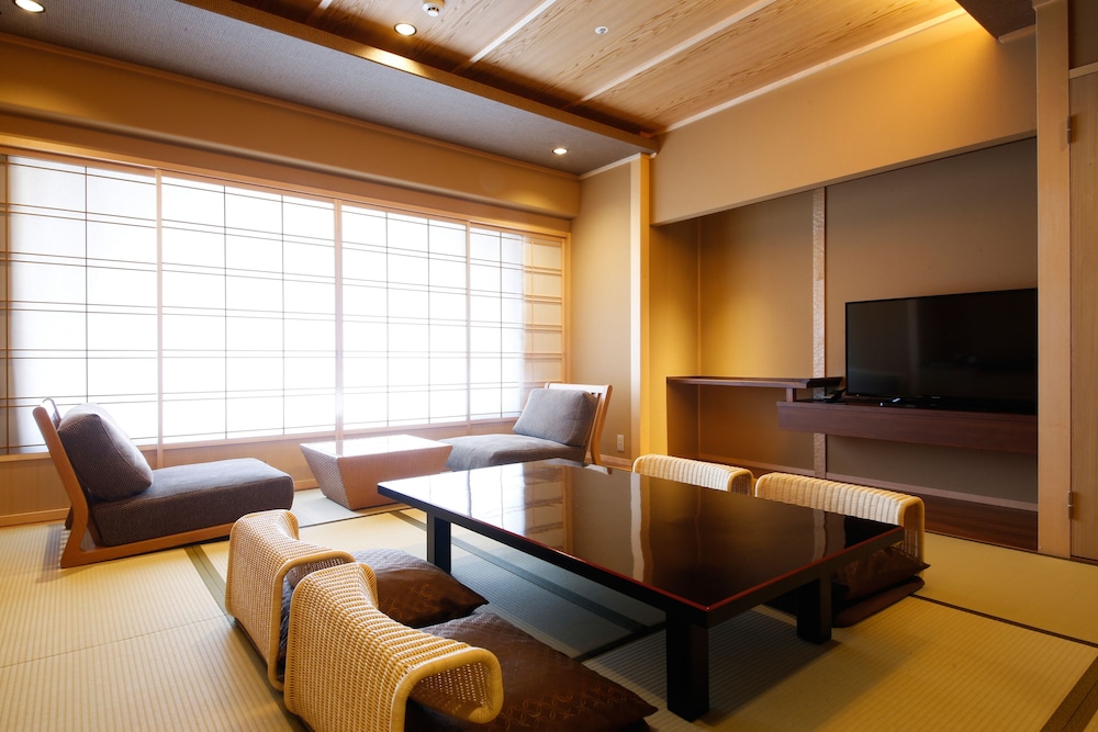 THE SHIROYAMA TERRACE TSUYAMA VILLA 53/68