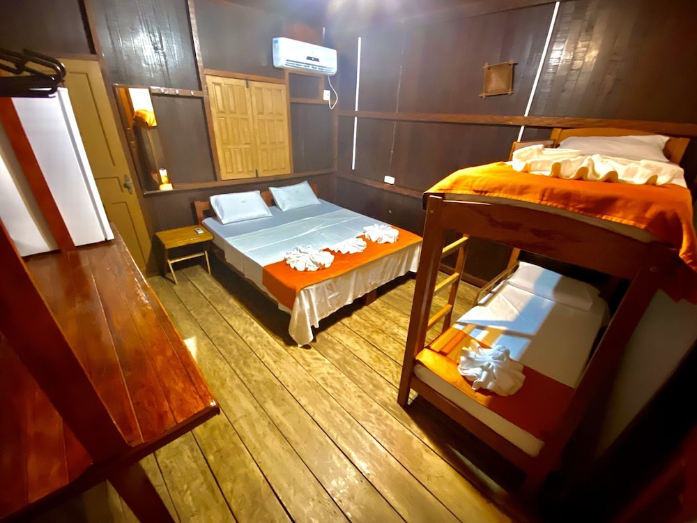 Amazonia Jungle Hotel 7/50