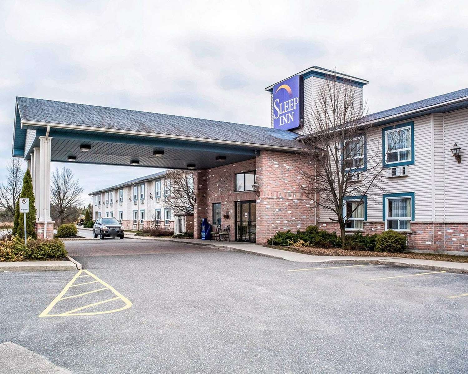 Comfort Inn Bracebridge, ON 23/24