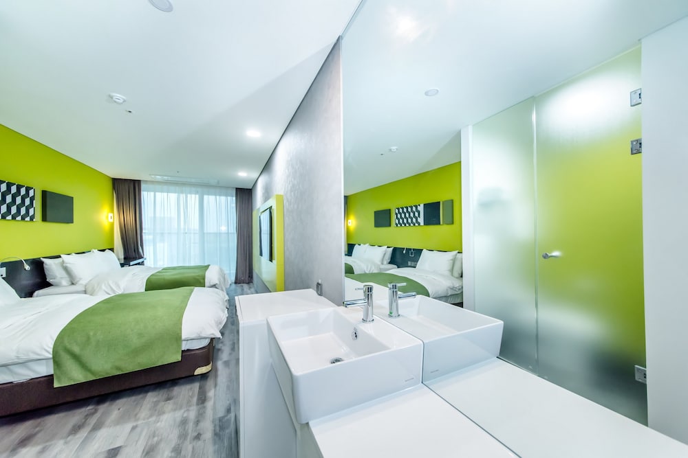 CO-OP CITY HOTEL SEONGSAN 22/71