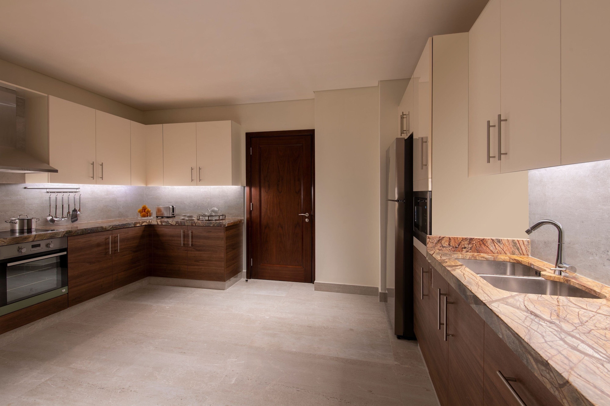 3 Bedrooms, Royal, Suite, 3 Double Beds, Sea View, Balcony, The St. Regis Marsa Arabia Island, The Pearl Qatar 7/10