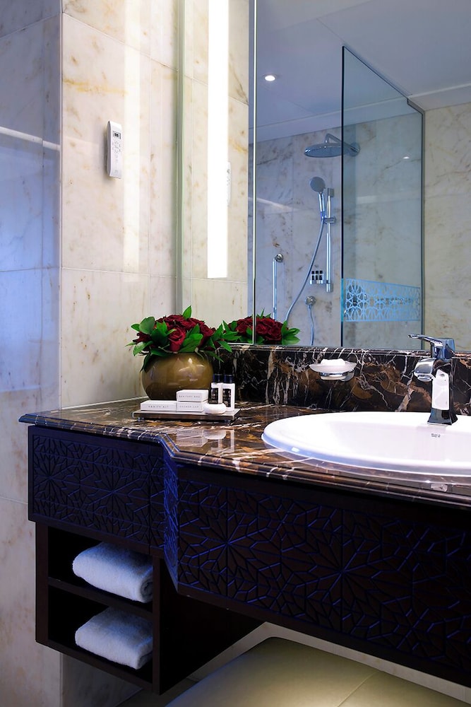 شقة ديلوكس بسرير كينج بغرفة نوم واحدة، Bab Al Qasr Residence 8/8