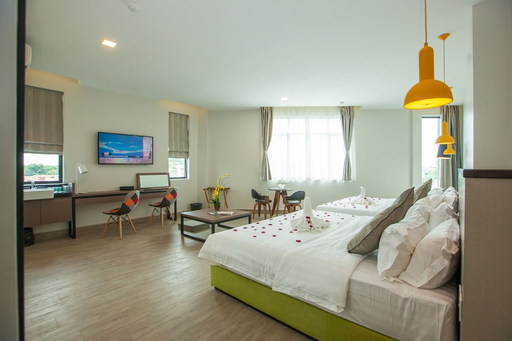 Bzz Hotel 24/61