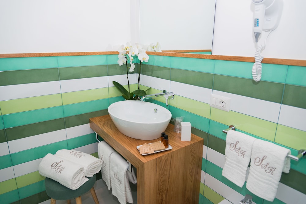 Sorrento Luxury Rooms 33/42