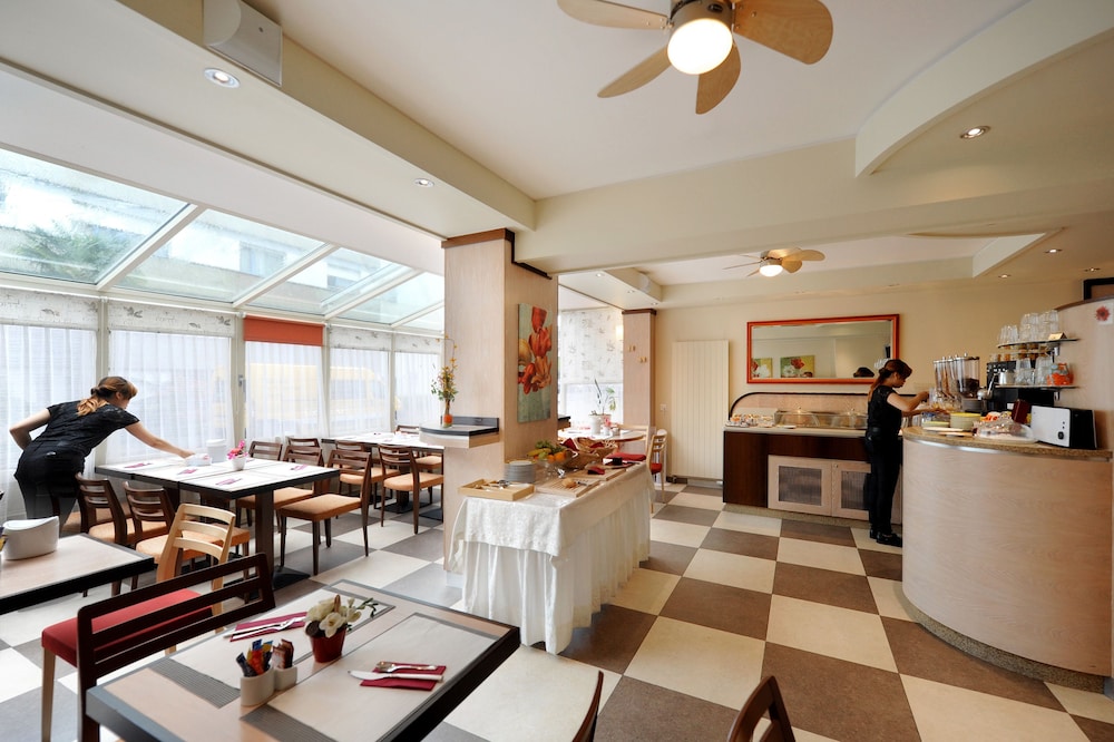 HOTEL BON PORT 32/40