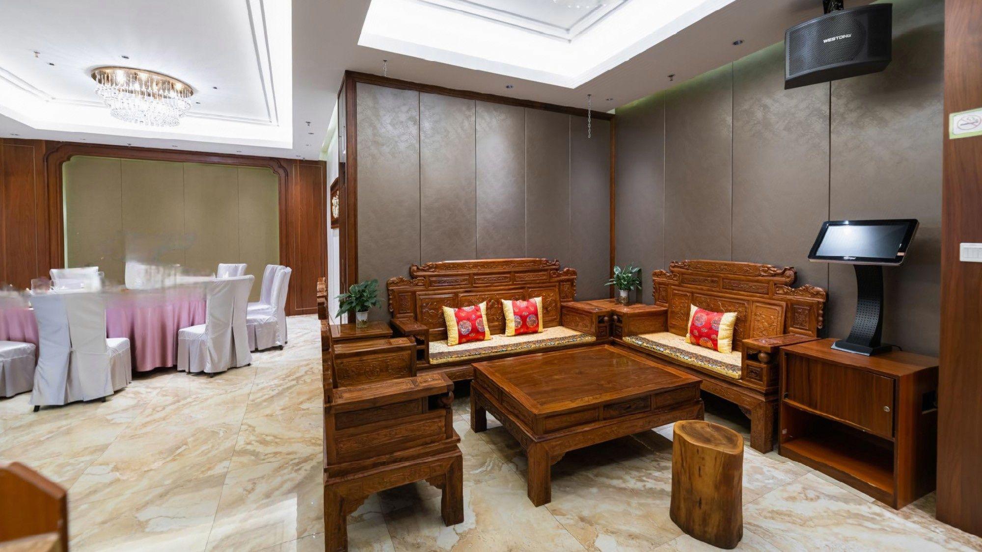 Vienna Hotel (Shenzhen Longzhu) 44/62