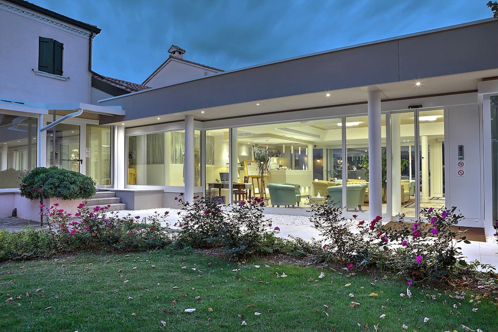 Borgo ca’ dei Sospiri 44/50