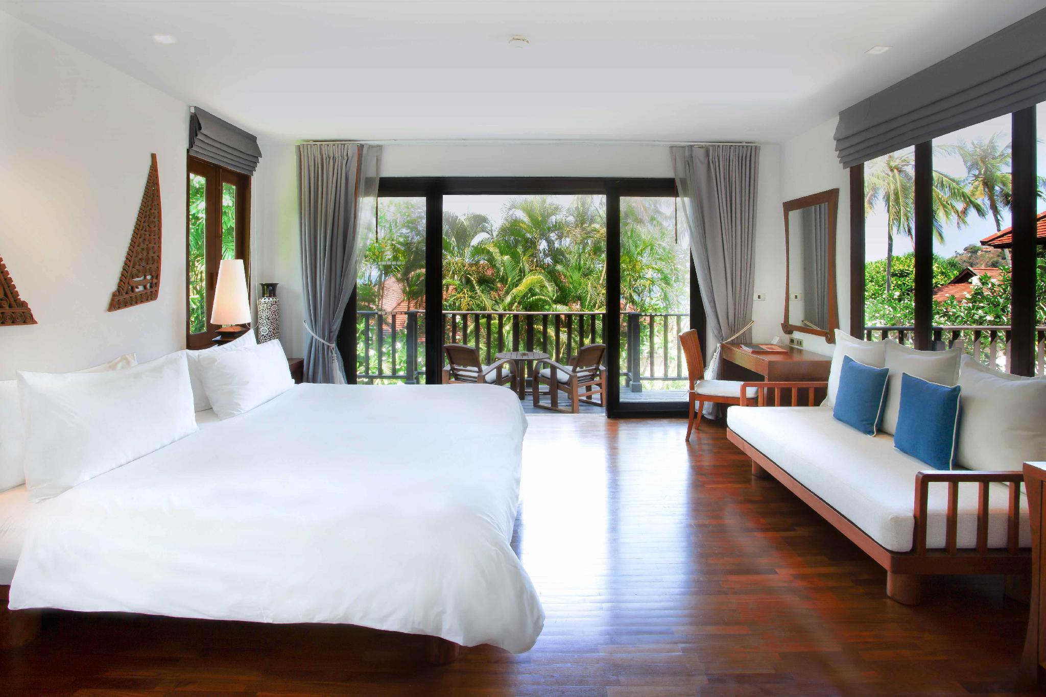 1 BEDROOM, PAVILION, SUITE, GARDEN VIEW