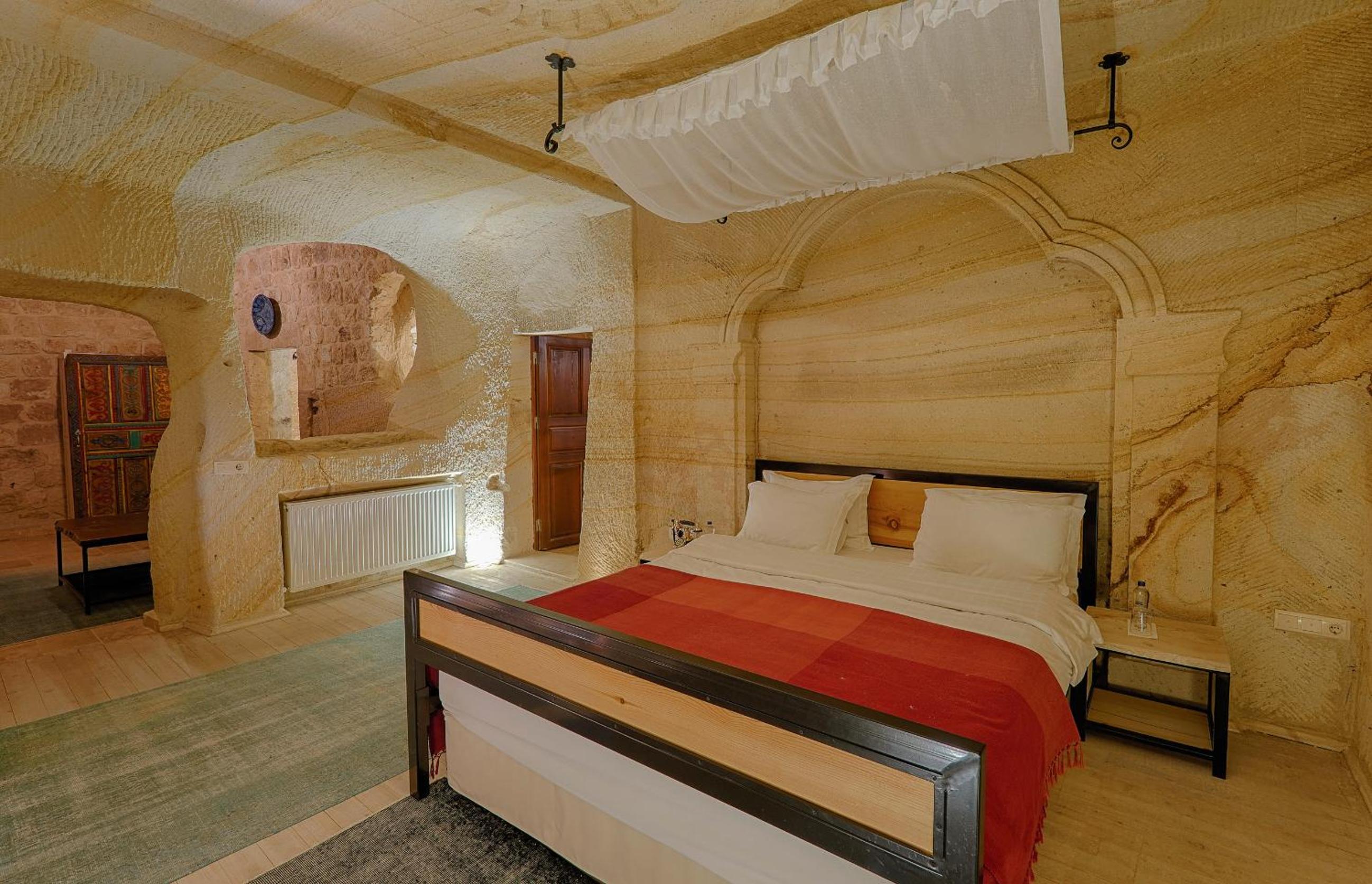 جناح عائلي، Taru Cave Suites 5/10