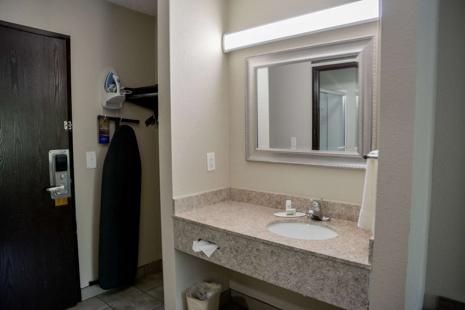 Baymont by Wyndham O Fallon St. Louis Area 28/36