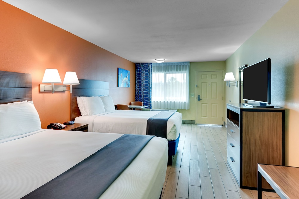 Captain Apos S Quarters Inn 24/69