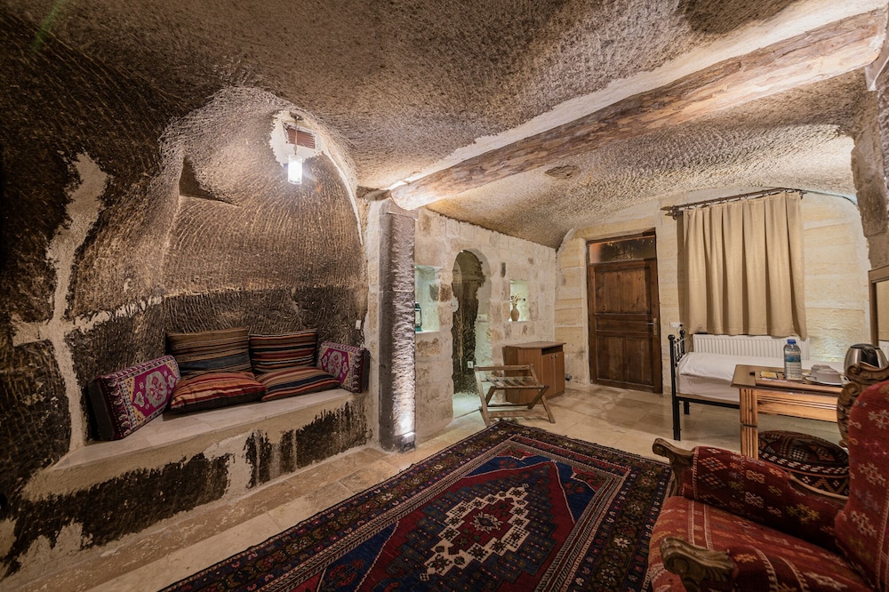 Konak Bezirhane Cave Otel 16/50