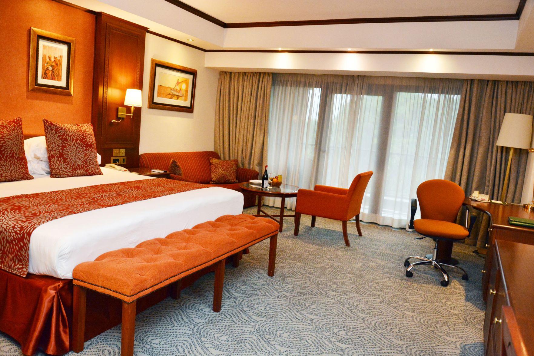 Club, Premium, King Bed