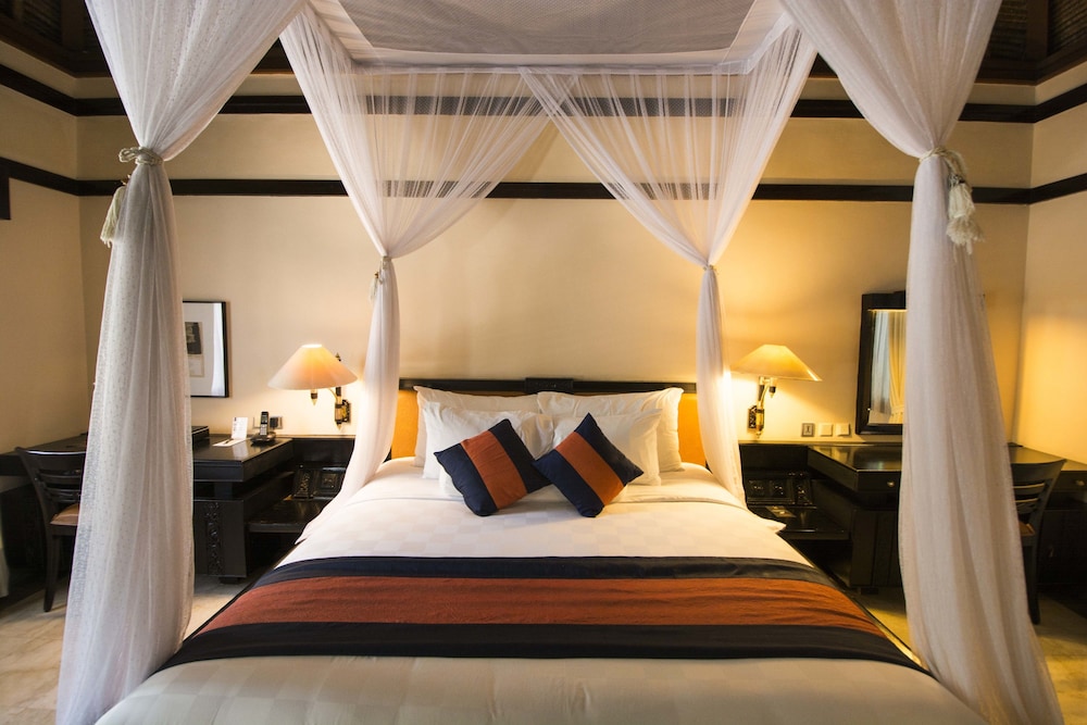 The Royal Beach Seminyak Bali Mgallery Collection 10/49