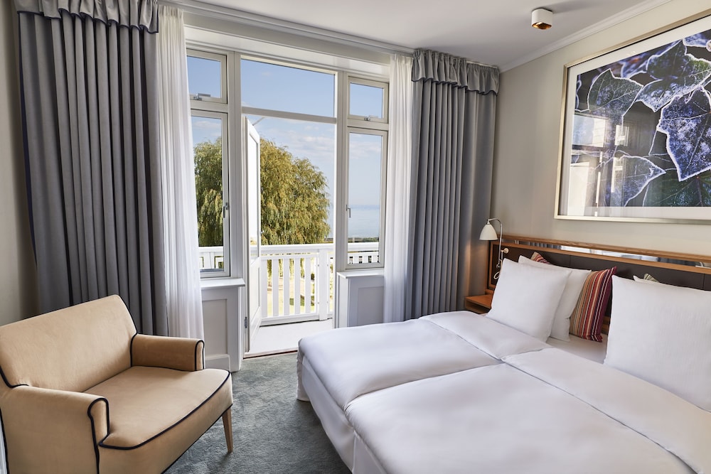 ROOM, DOUBLE OR TWIN BED, SEA VIEW