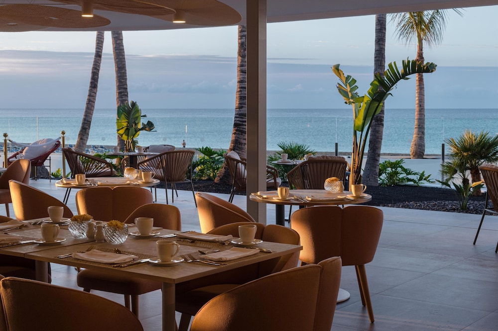 Plus Fariones Suite Hotel 42/57