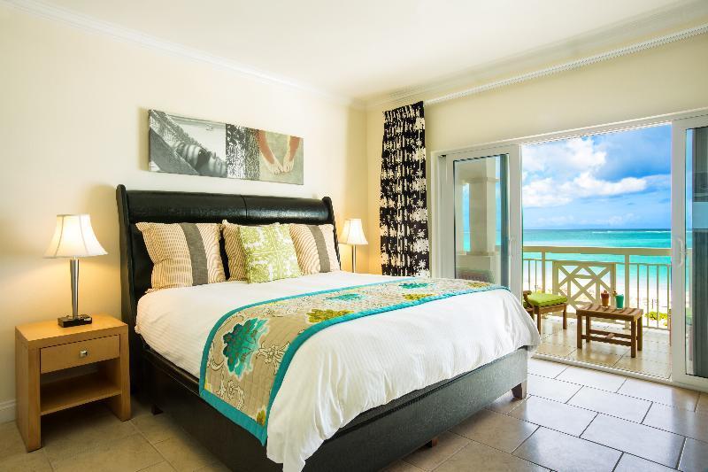 Studio, King Bed, Ocean Front