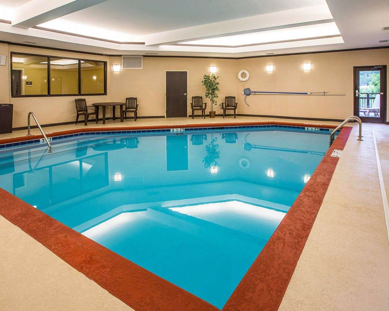 Comfort Suites Simpsonville 15/39