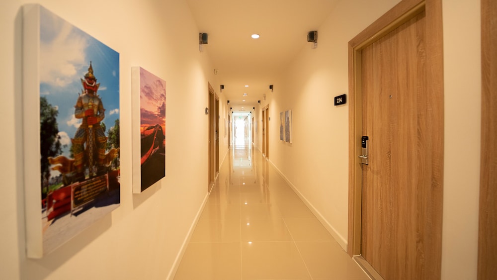 B2 Nakhon Sawan Boutique & Budget Hotel 12/18