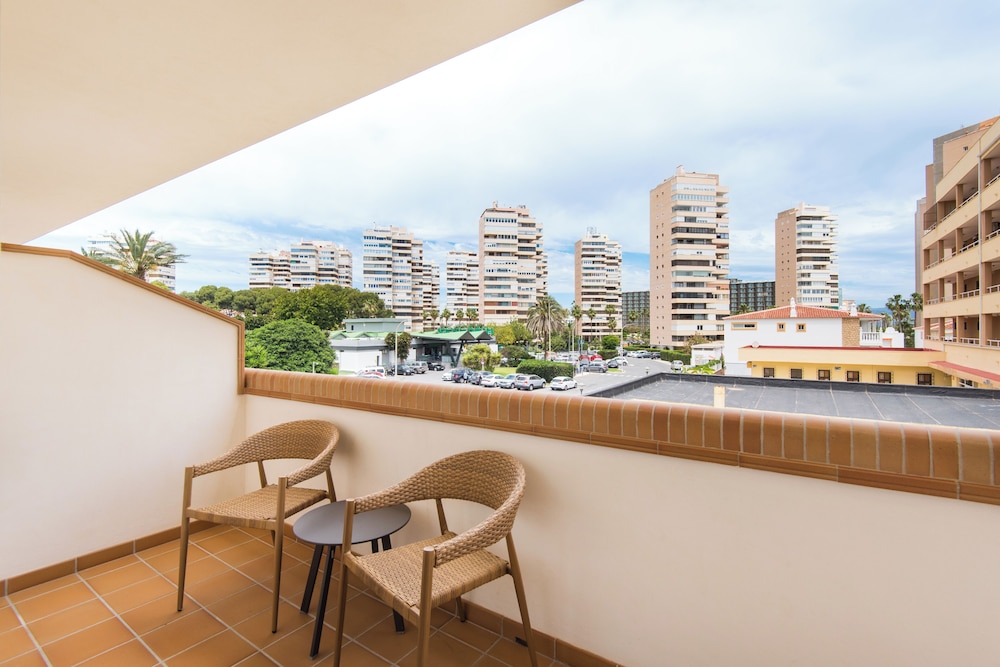 Tarik Hotel 37/63