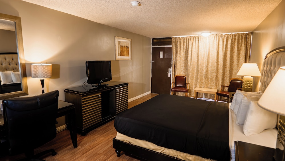 Motel6 Victorville, CA - Civic Center / Route 66 39/60