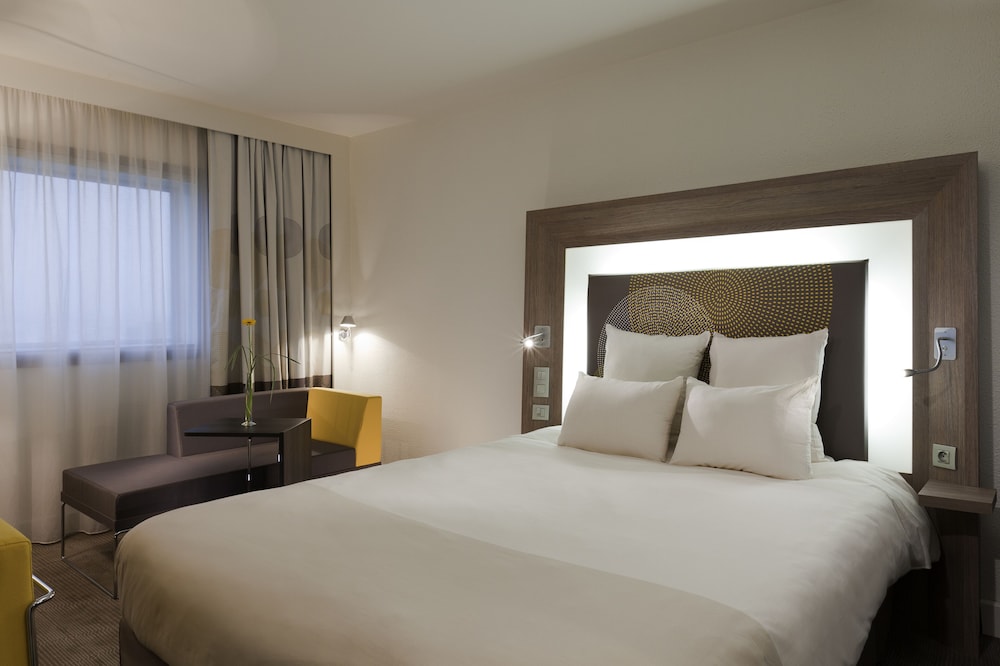 Novotel Paris La Defense Esplanade 20/72