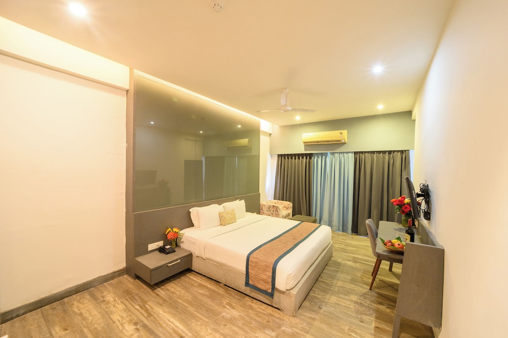 Hotel Sinclairs Bayview Port Blair 15/50