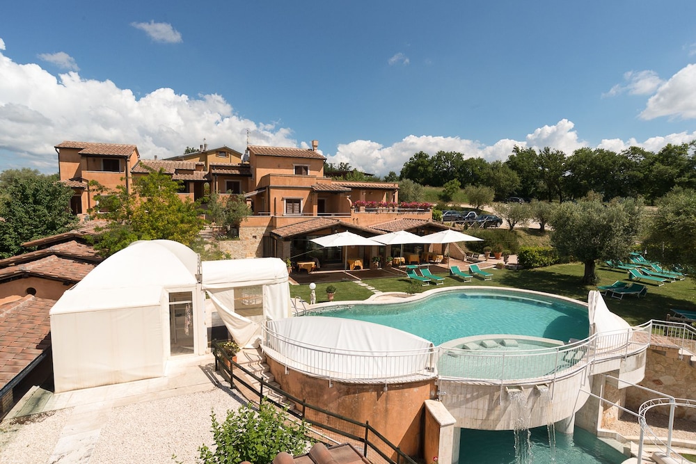 HOTEL SATURNO FONTE PURA 27/32