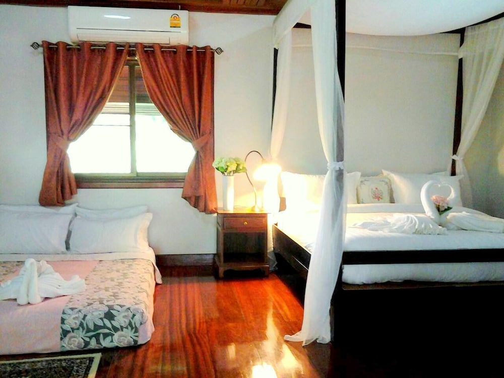 1 BEDROOM, VILLA, GARDEN VIEW, ROUND BALCONY