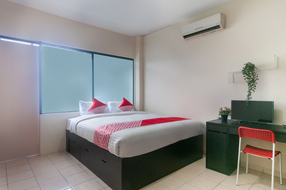 OYO 3216 Ellegan Residence 6/16