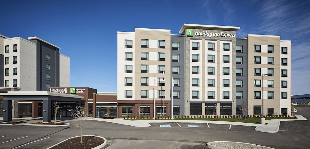 Holiday Inn Express Niagara On the Lake 1/56