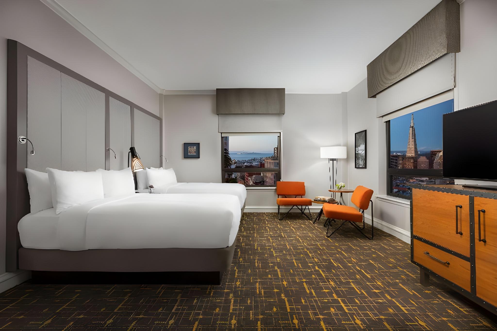 Junior Suite, Studio, 2 Queen Beds, Corner