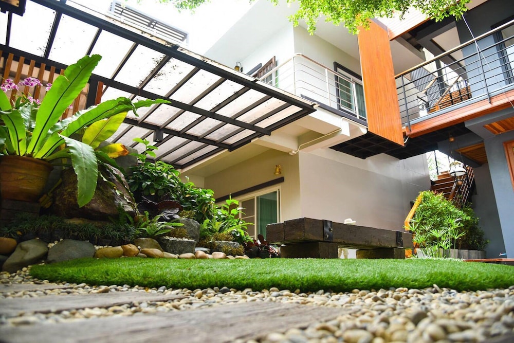 Le Terrarium Hotel 2/33