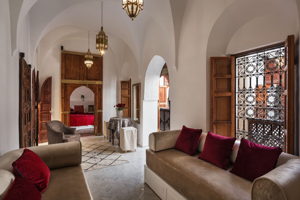 Riad Spice 24/45