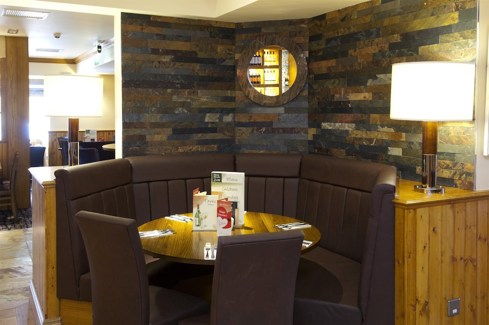 Premier Inn Camborne 28/40