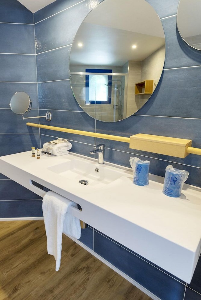 Parque Nereida Suites hotel 49/50
