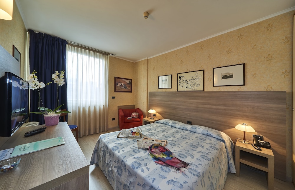 Hotel Alberi 9/50