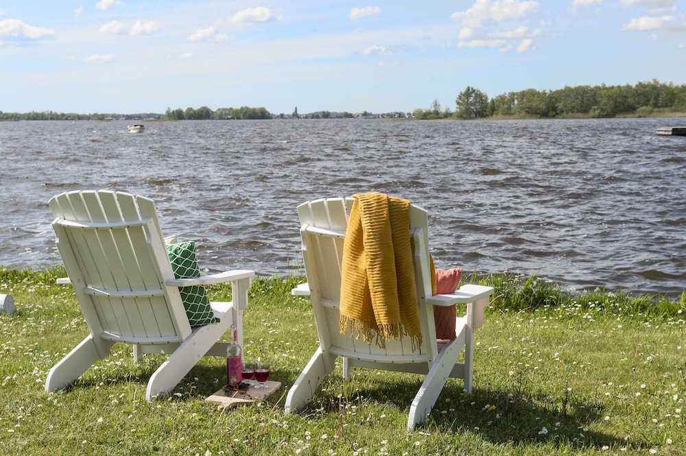Loosdrecht Rien Van Den Broeke Village 23/50