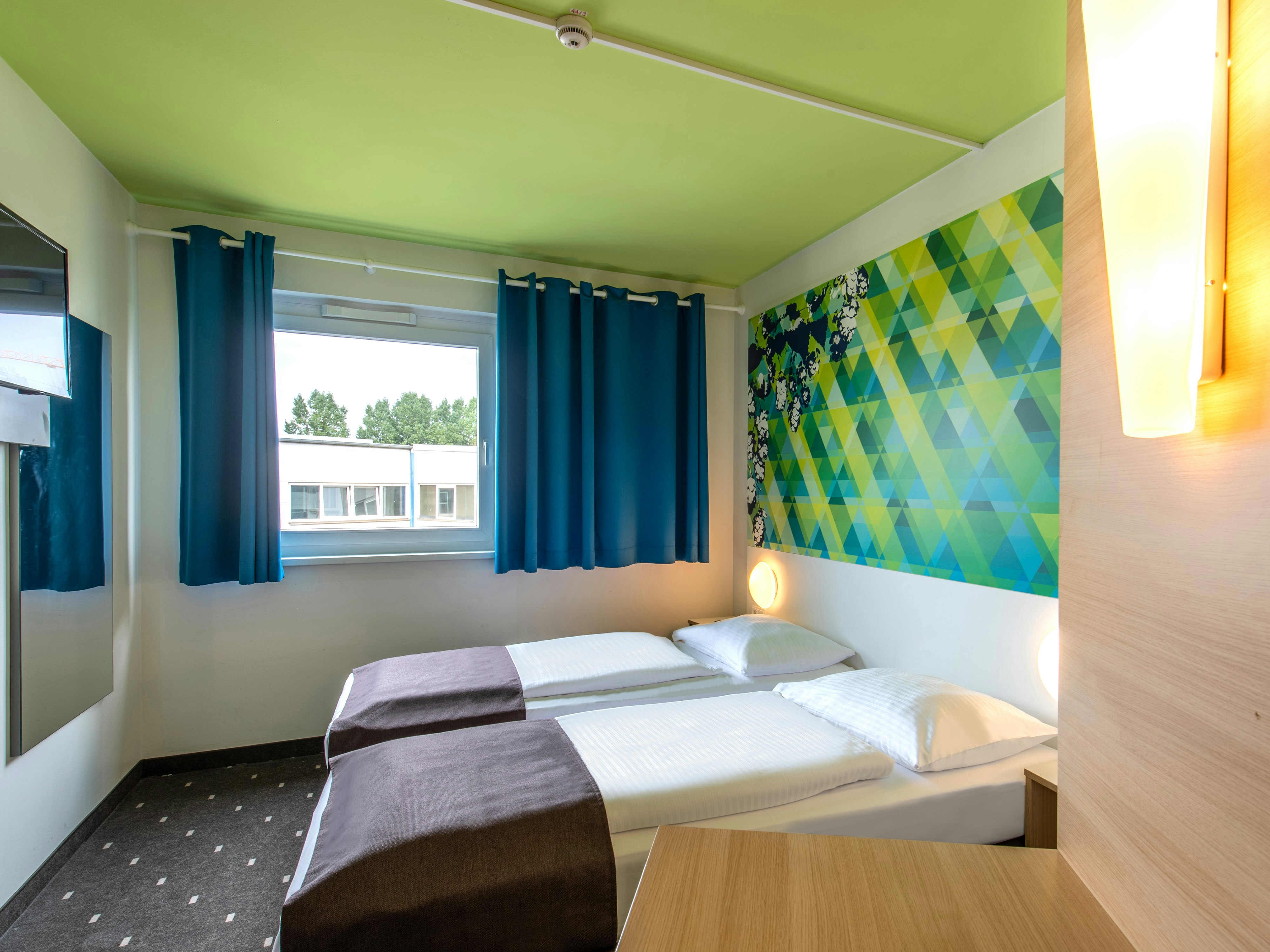 B&B Hotel Erlangen 4/30