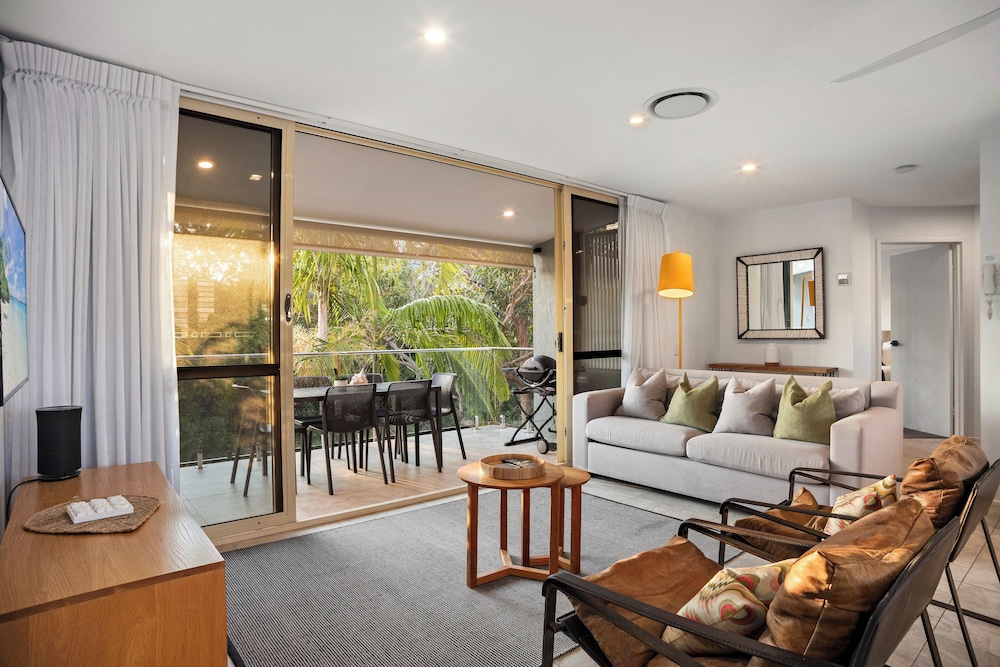 2 Hastings Street 25/50
