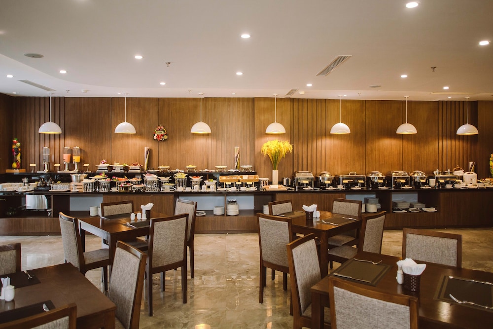 Reyna Hotel Hanoi 39/50